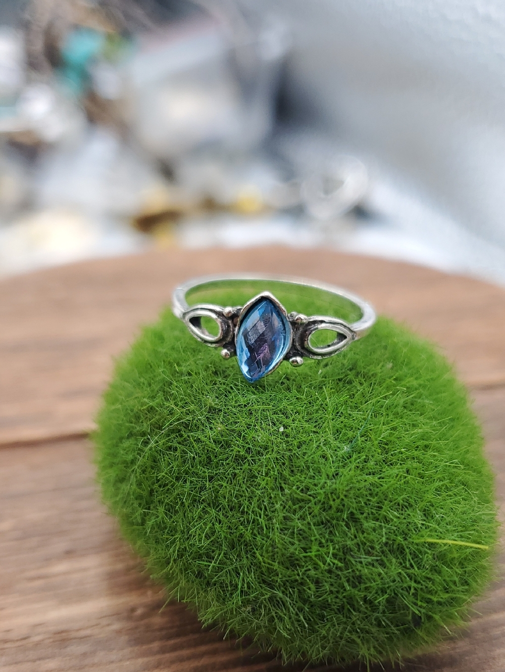 Blue Marquise Gemstone Ring - Women’s Fashion Ring Size 8.5 R835